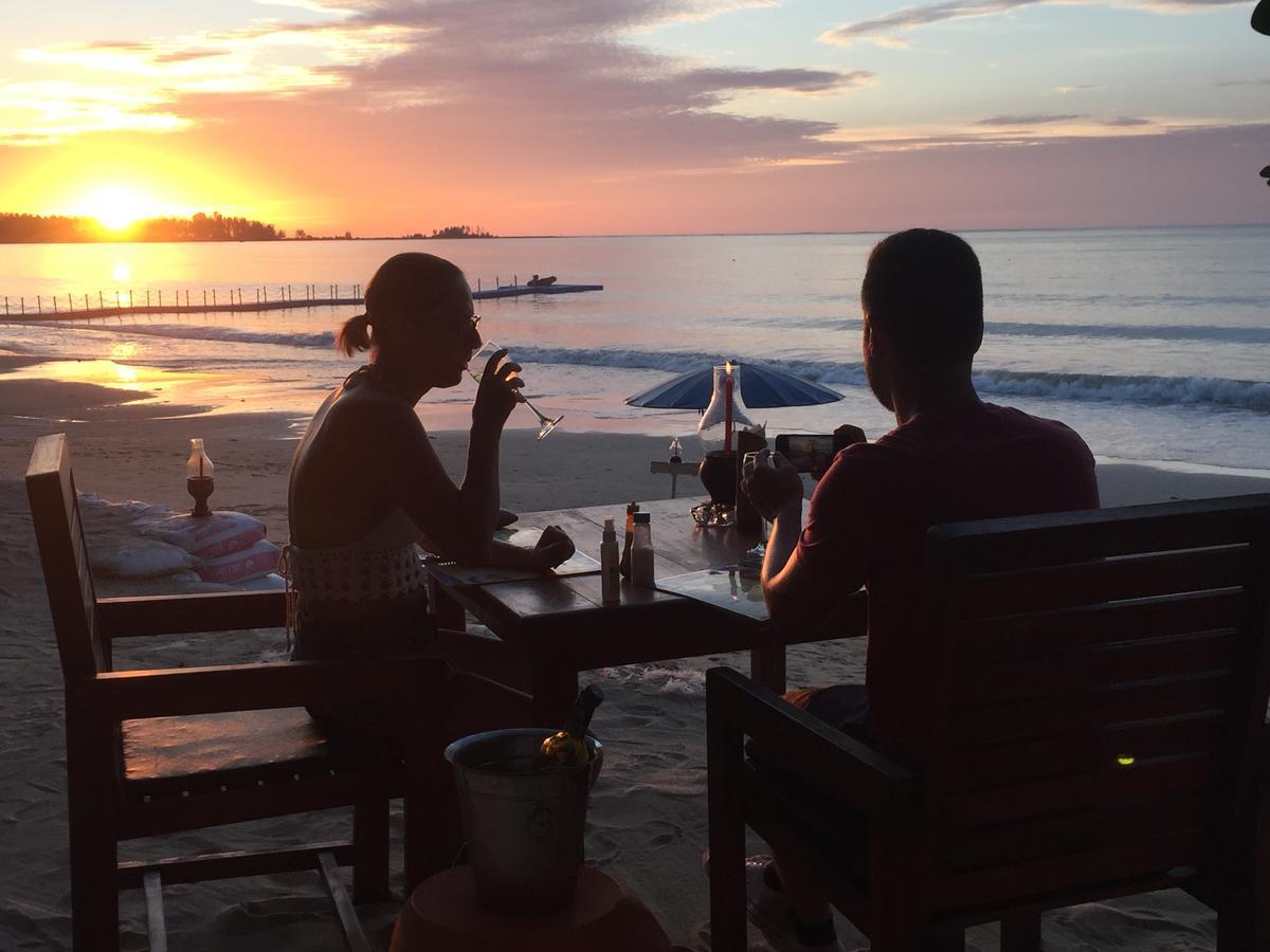 Ao Thong Beach Resort Bang Sak エクステリア 写真